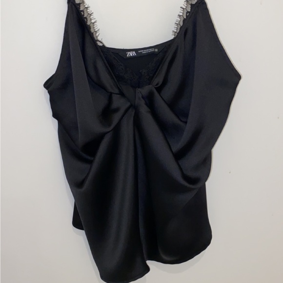 Zara Satin Knotted Cropped Tank Top - Picture 3 of 3